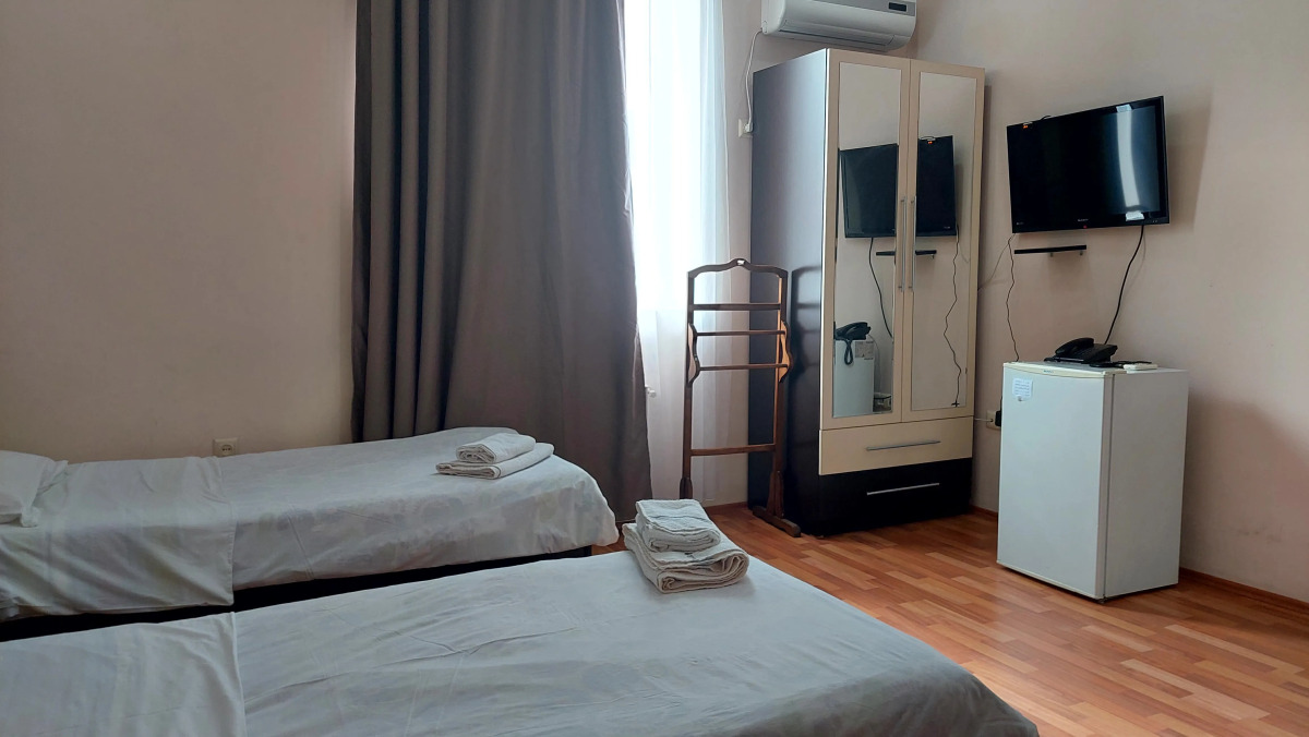 Отель Max Comfort