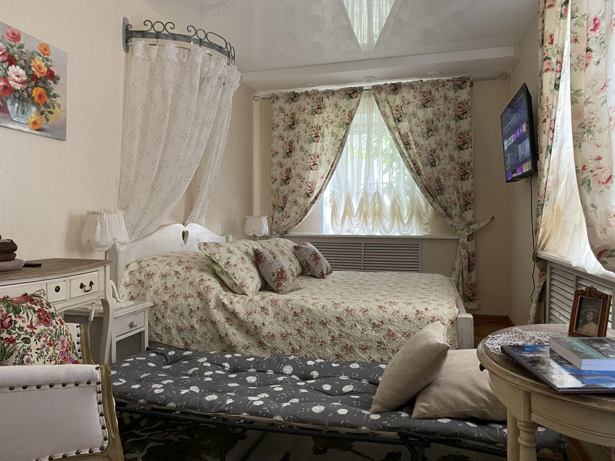 Квартира 2-х комнатные апартаменты Классик на Набережной