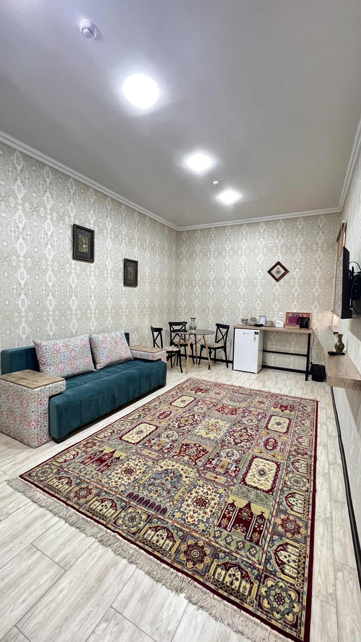 Отель Zahid Inn