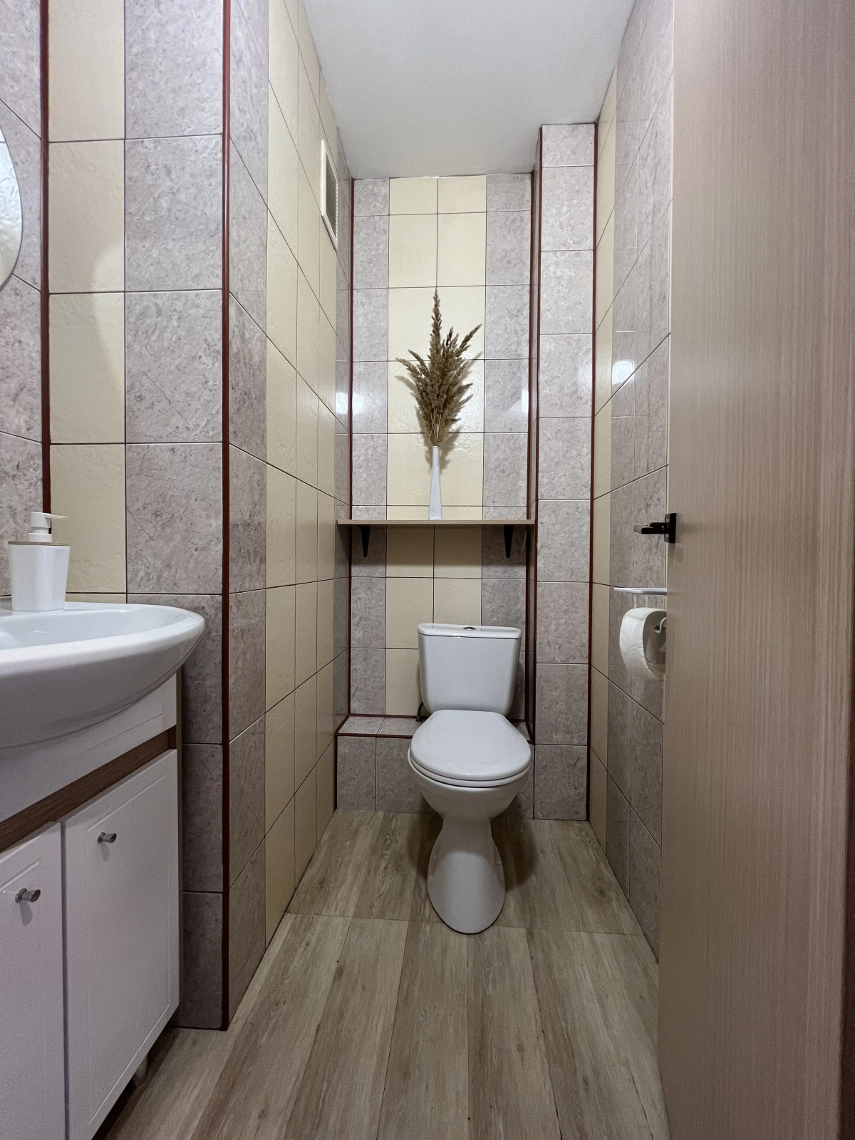 Апартаменты на Берегу Ангары 2-хкомн квартира