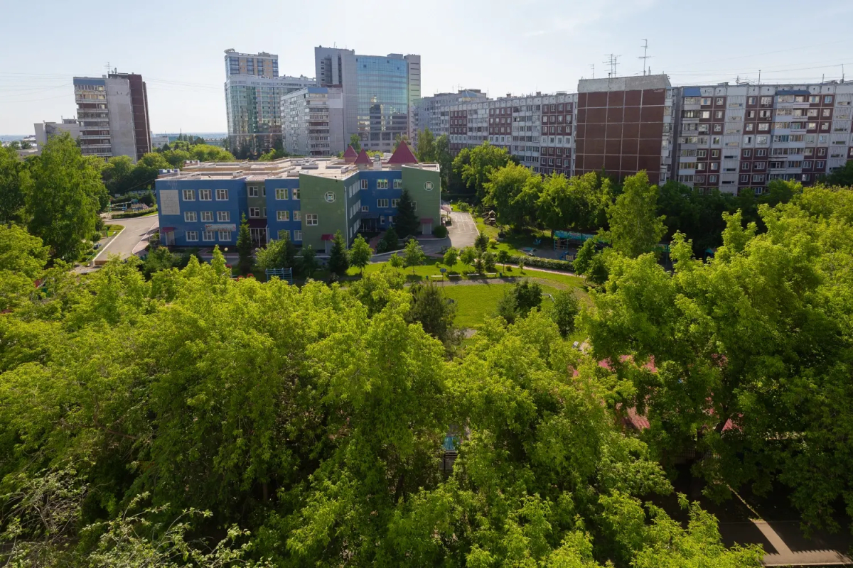 Квартира Семейная двушка у ЖД вокзала с двумя TV и кондиционером