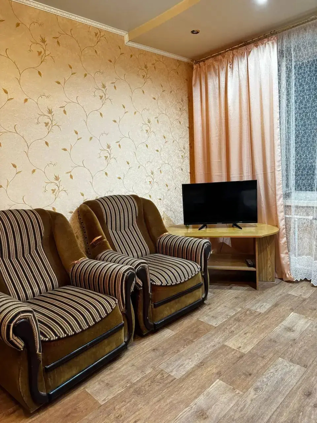 Апартаменты Sutki Vip на Ставского 10