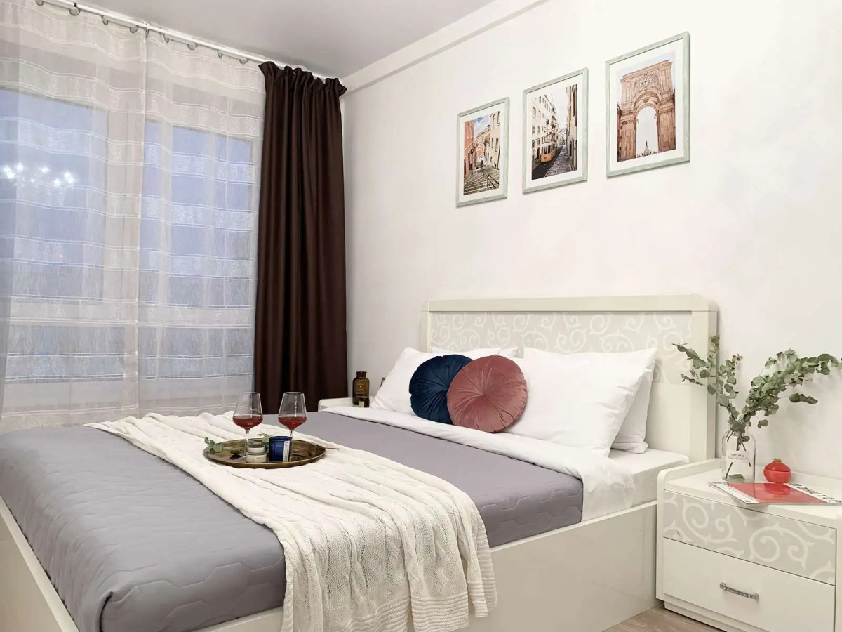 Апартаменты Happy House просторные 2-хкомнатные на Люблинской