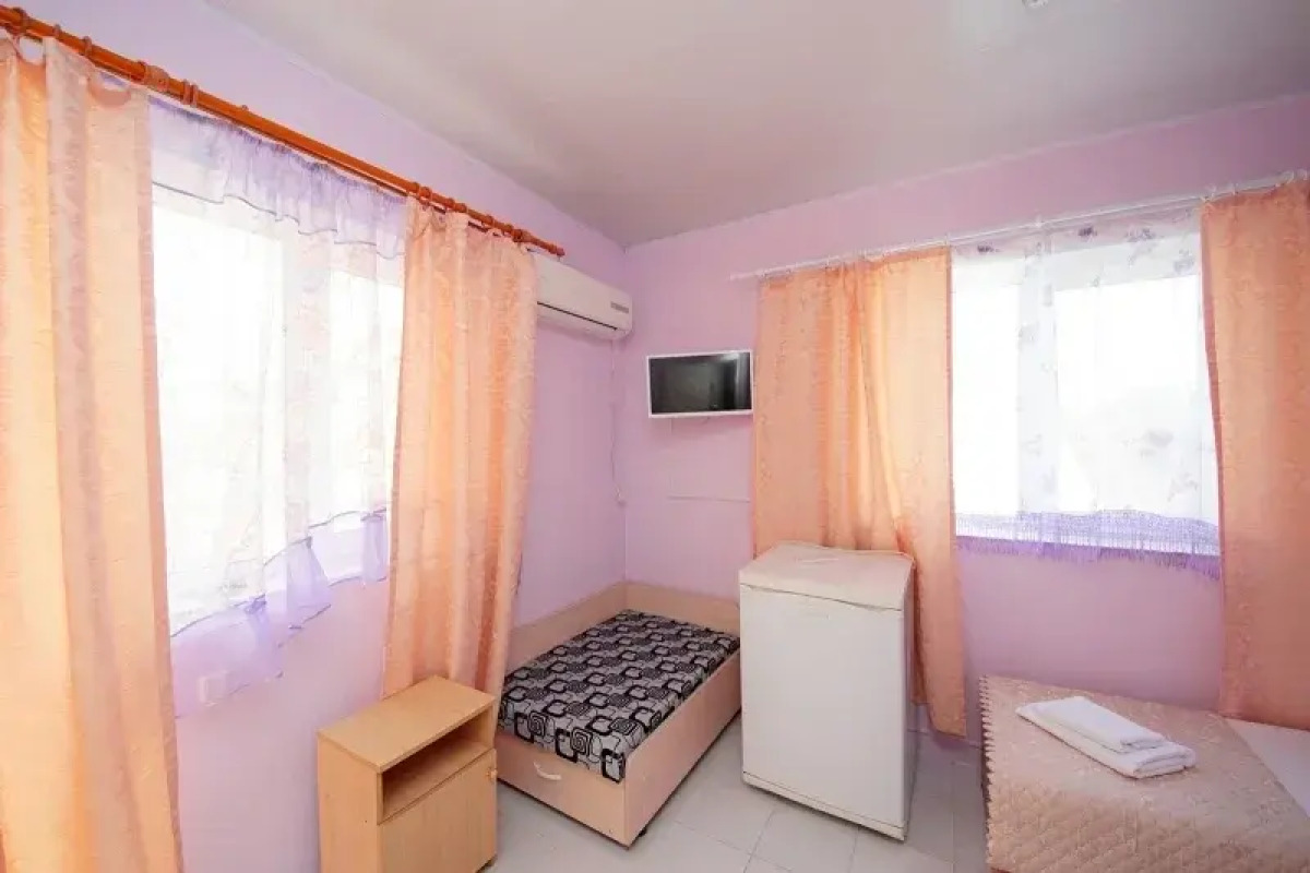 Гостевой дом ЭдиРоз на Крымской