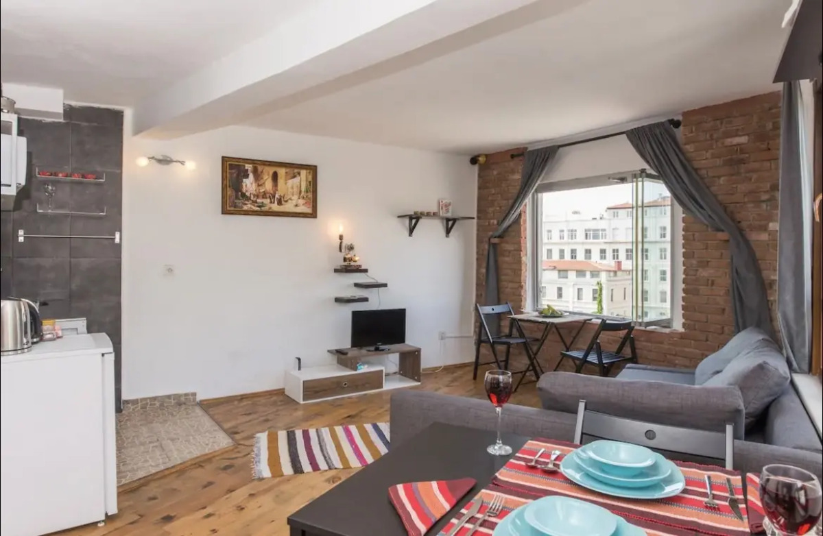 Апартаменты In the heart of Istanbul - Galata Tower view