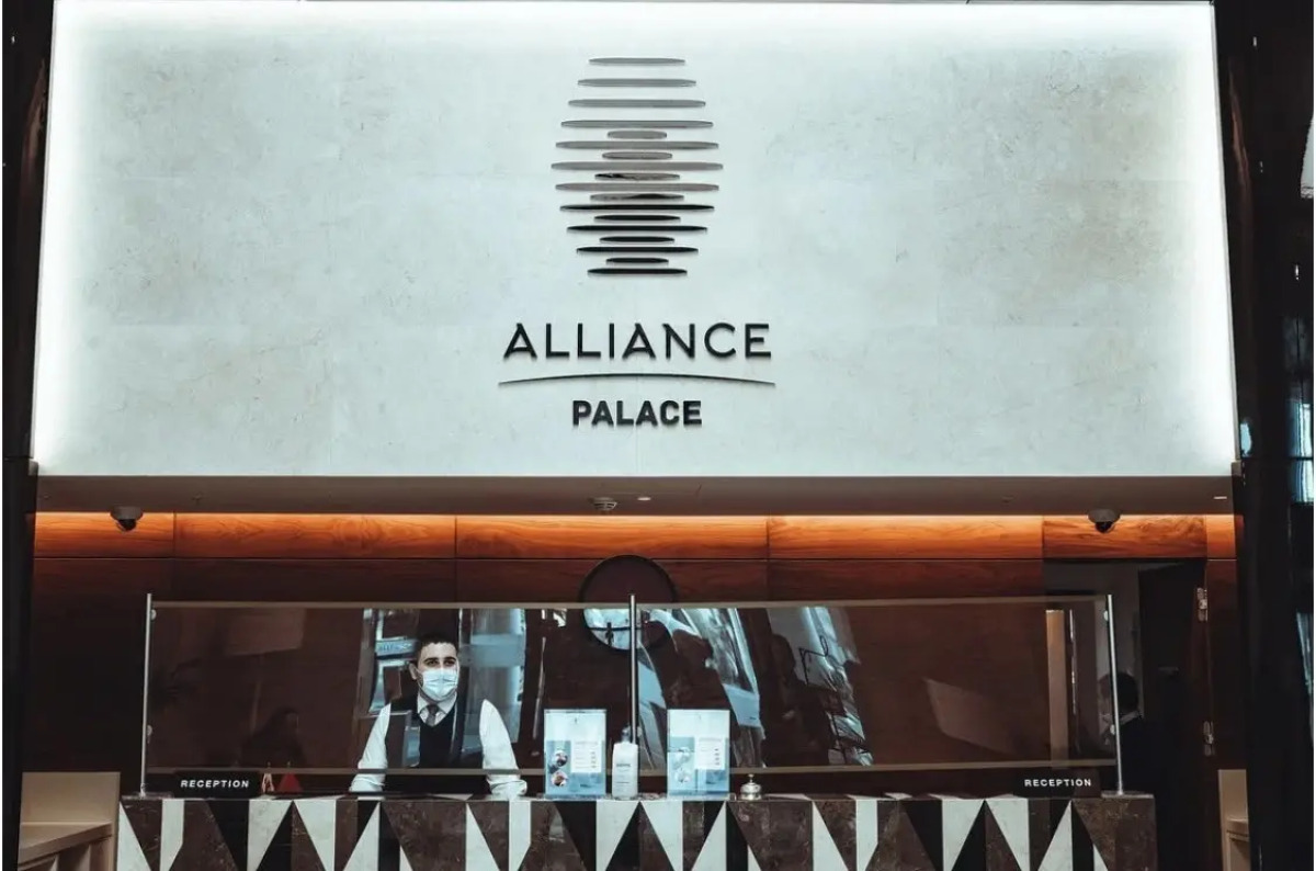 Апартаменты Alliance by Courtyard Hotel 5 KH