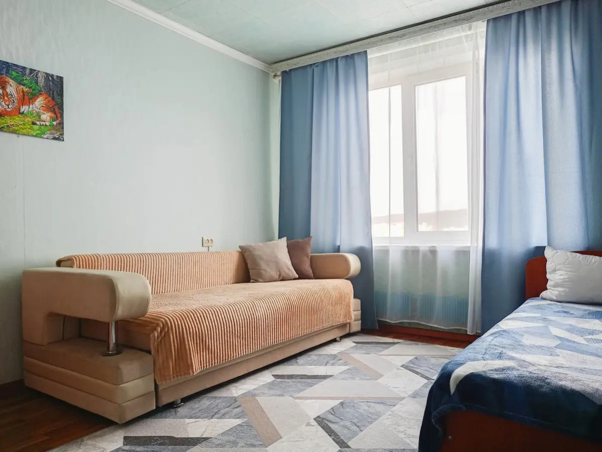 Жилое помещение Трехкомнатные апартаменты Sweet Home