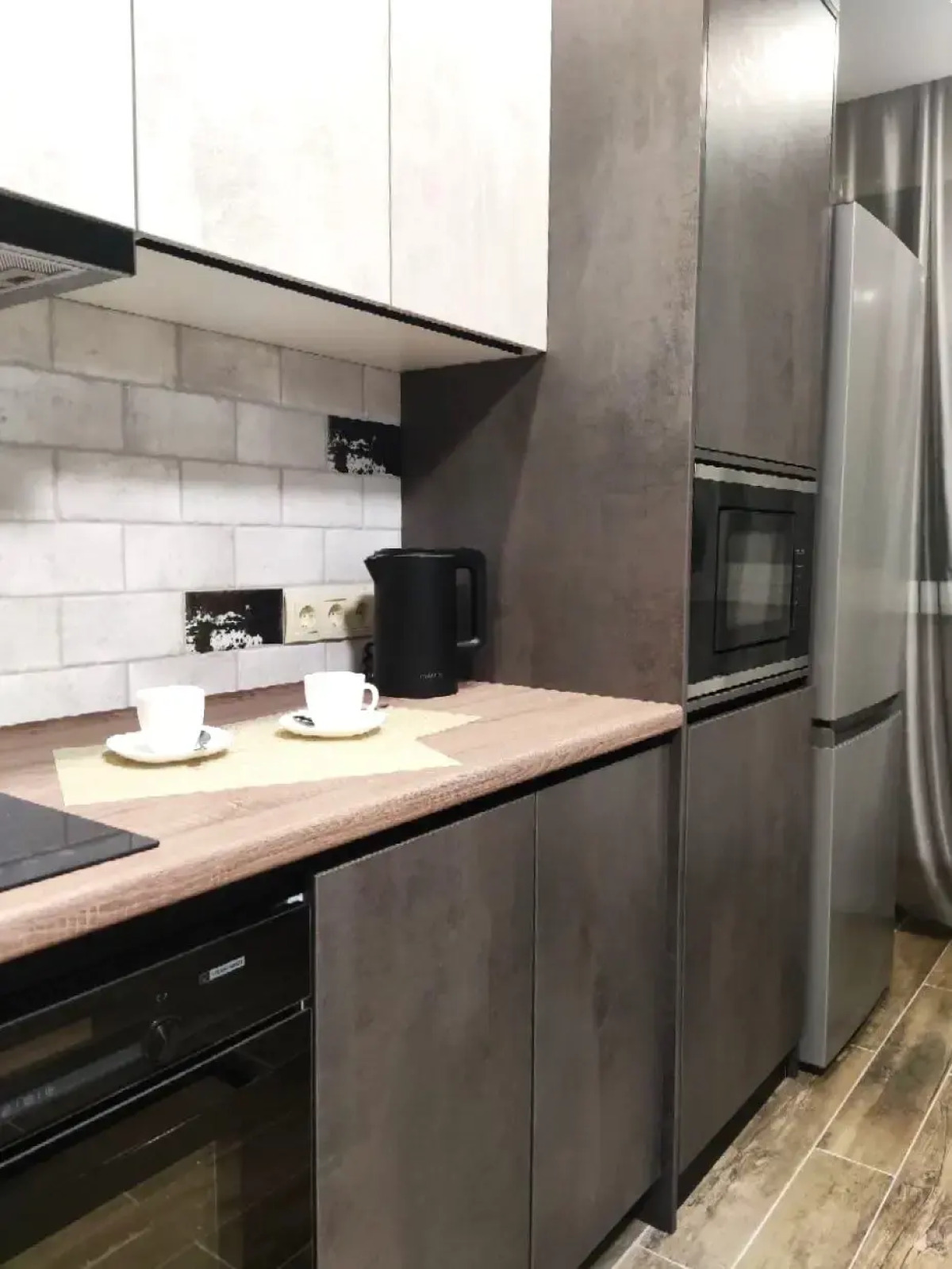 Апартаменты Apato Уютная студия с видом на город и горы