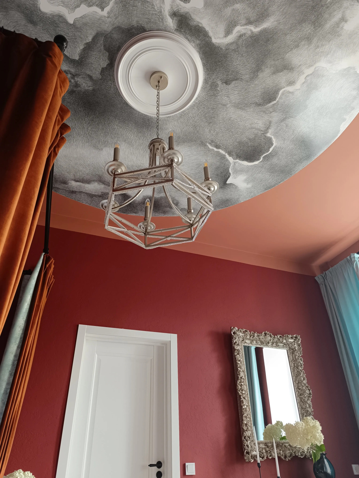 Апартаменты Уникальные на Большой Покровской