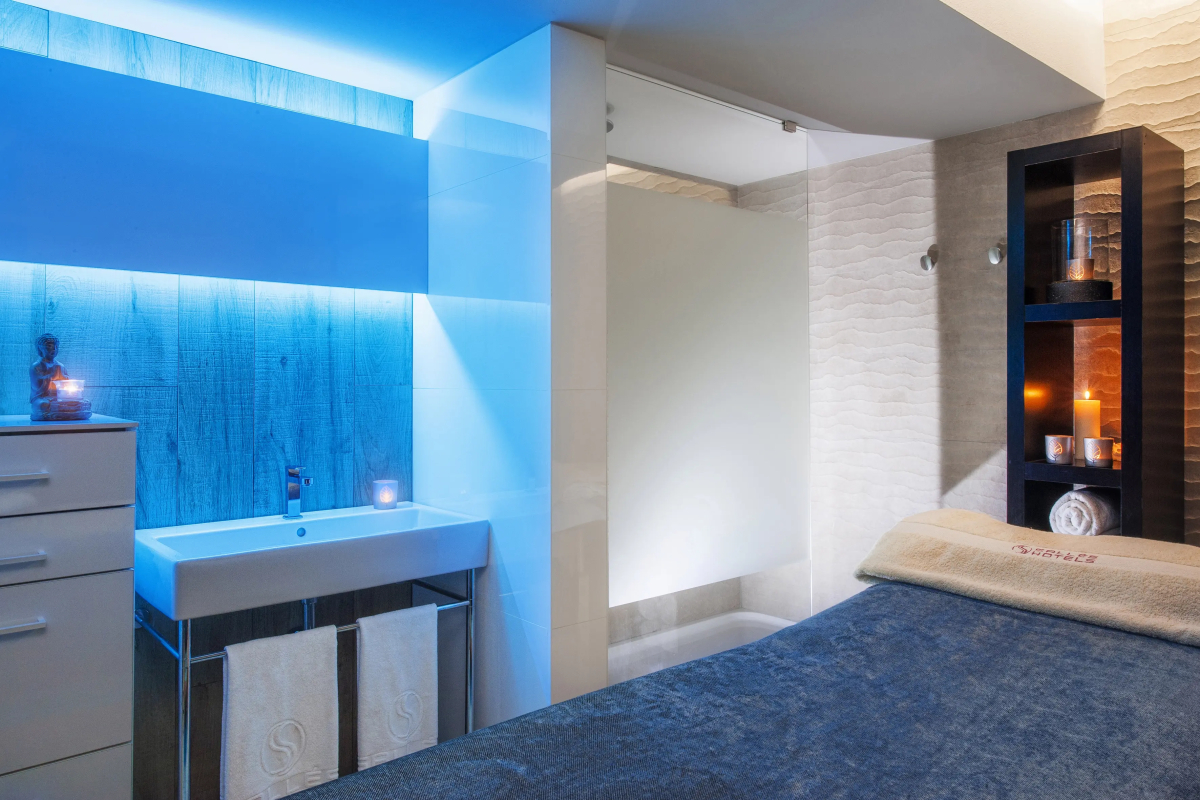 Отель Salles Pere IV Hotel