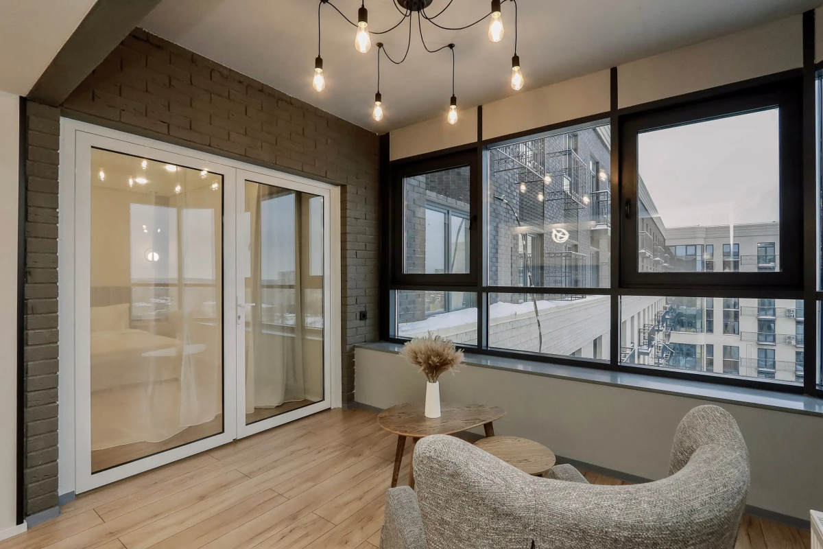 Апартаменты Privi House на Красной 140