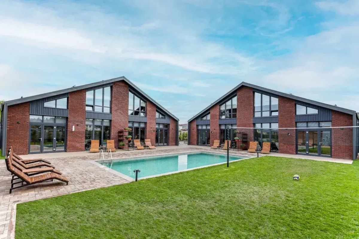 Коттеджи Река-Река