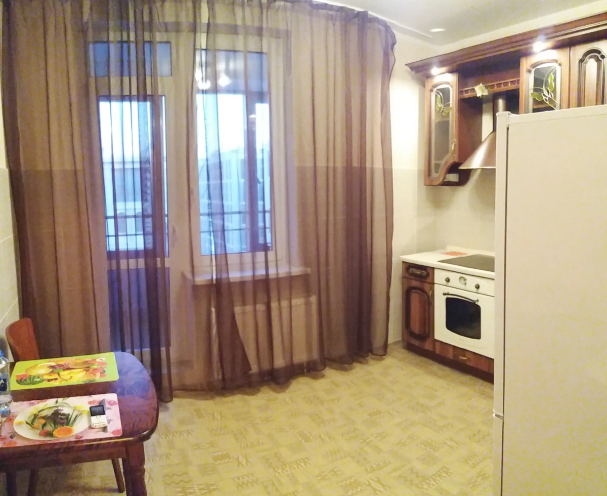 V Spb Na Kremenchugskaja 9k1 Apartments
