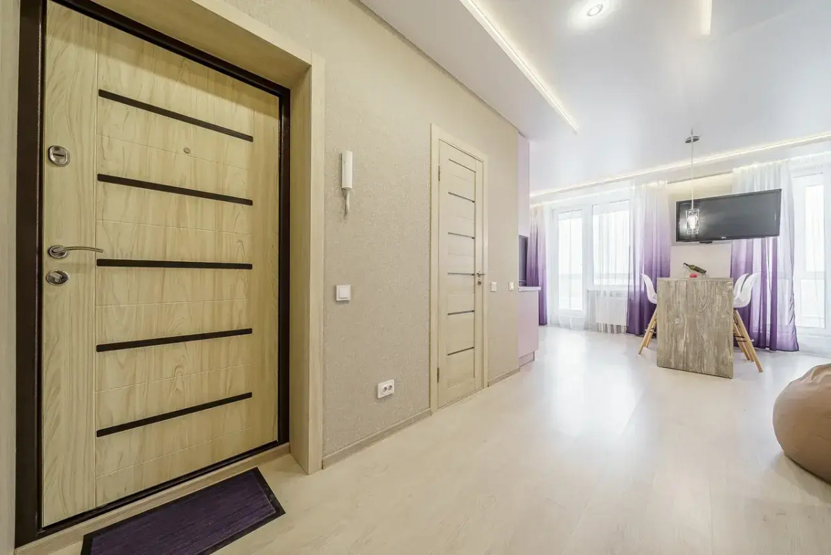 Апартаменты В новостройке на высоком этаже