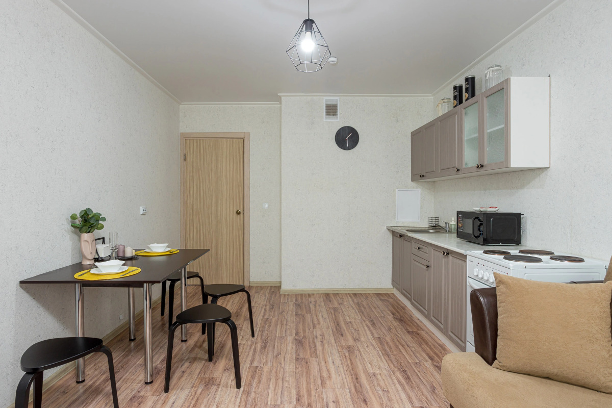 Квартира на Генерала Трошева 25