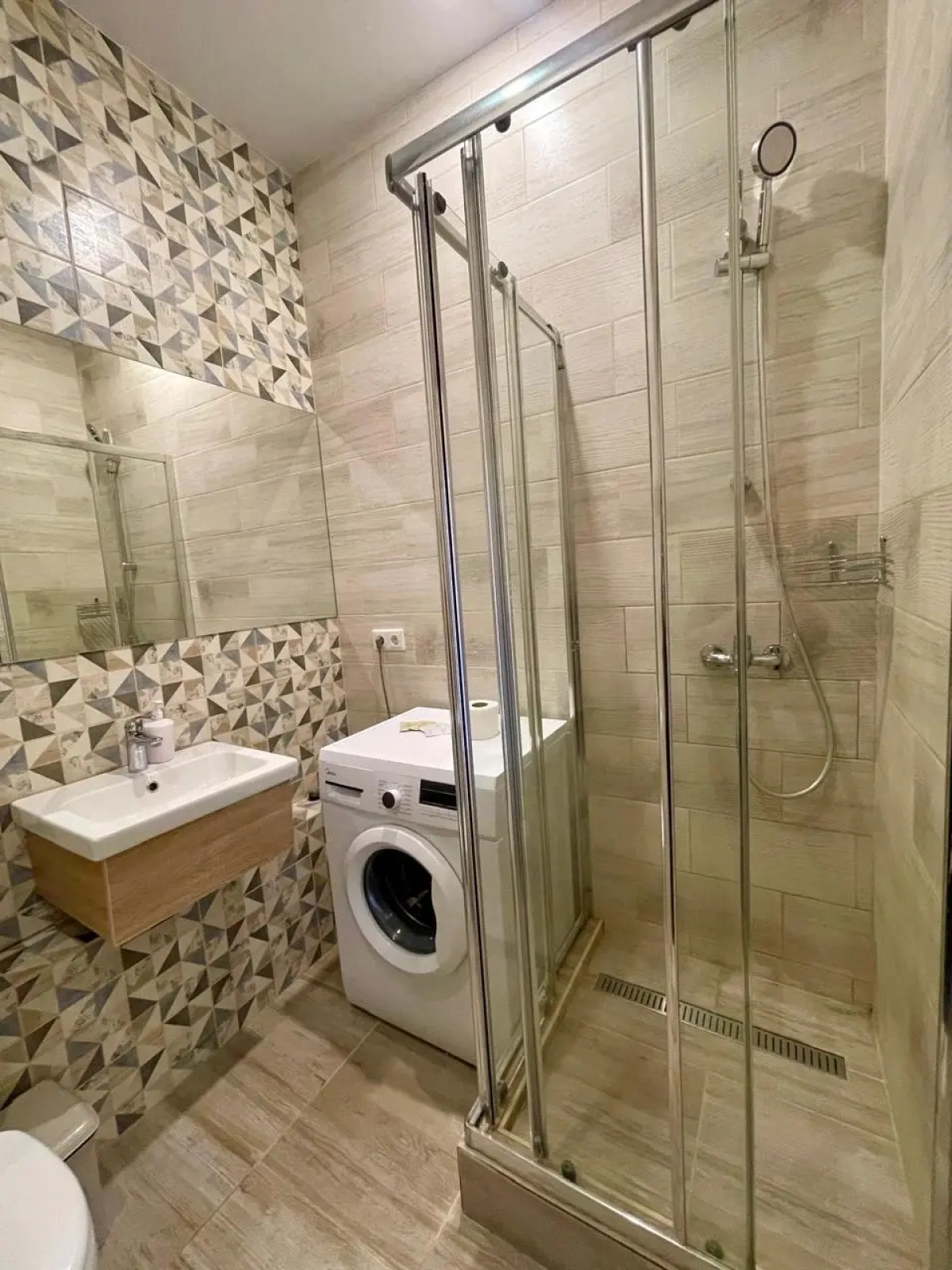 Апартаменты Видовые на Гостином Дворе 013030