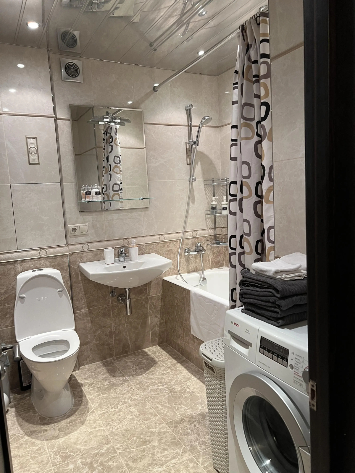 Апартаменты с Видом на Остров Мечты