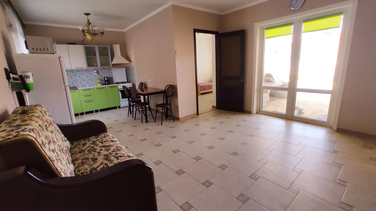 Коттедж у моря