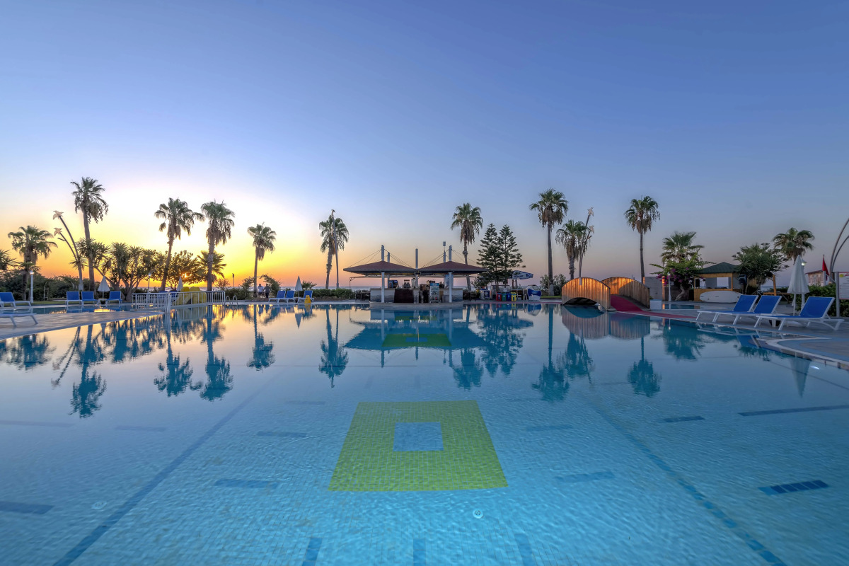 Курортный отель Armas Labada