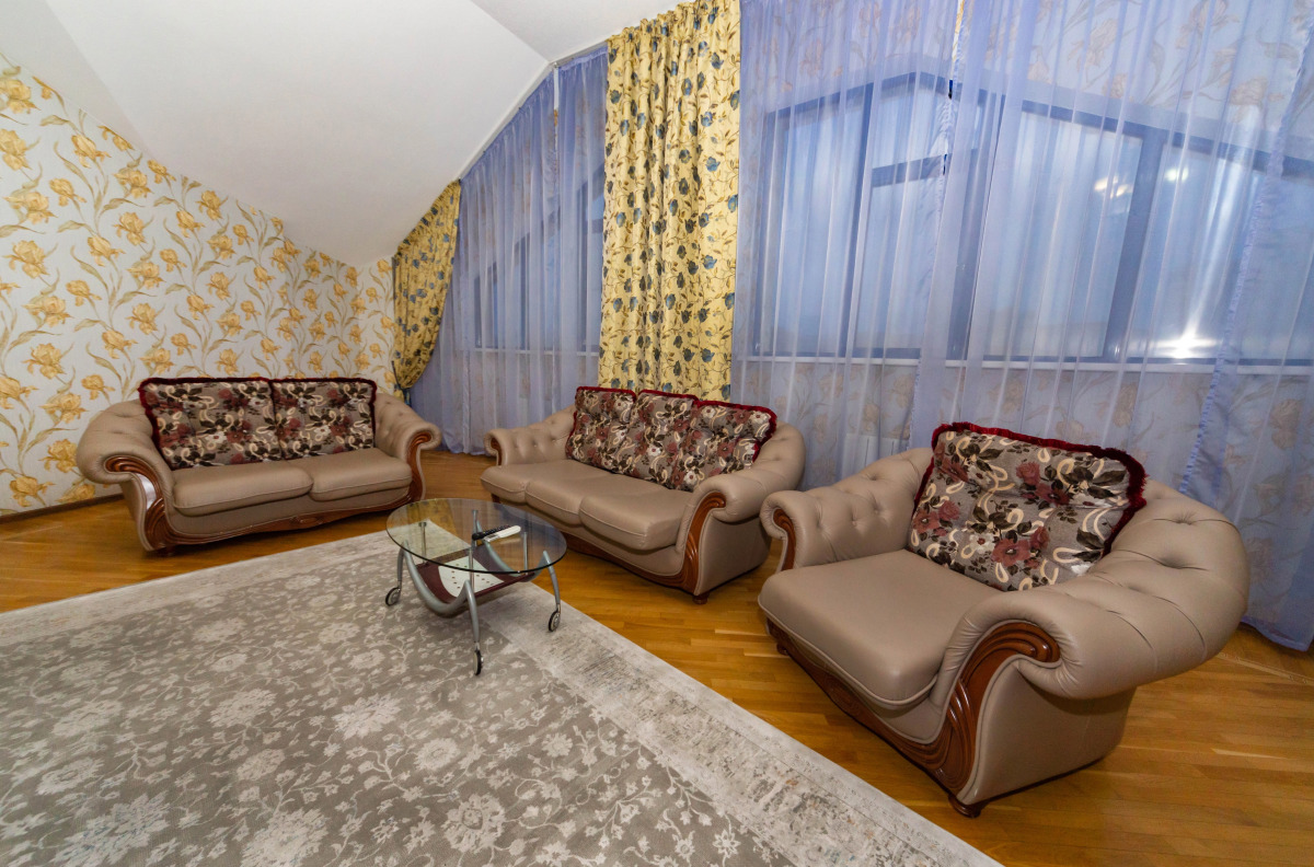 Отель Золотая Империя