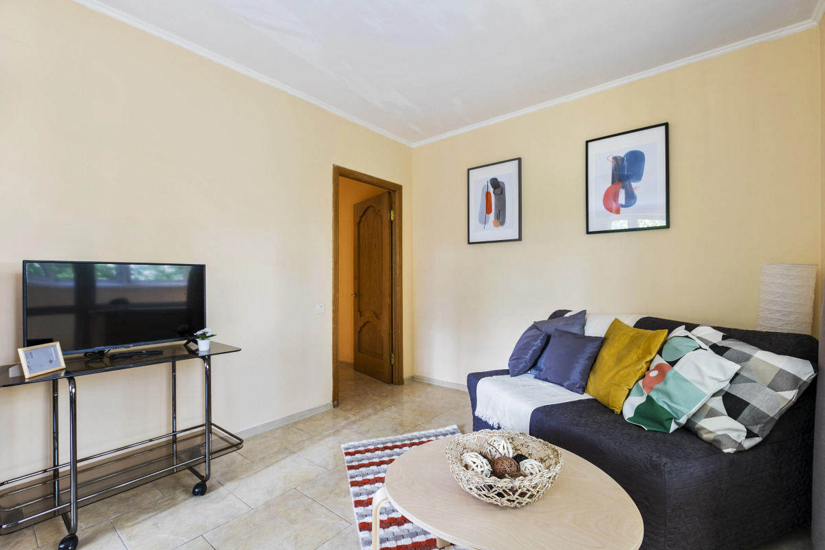 2-room Apartment 2 Min Walk From Food Mall DEPO