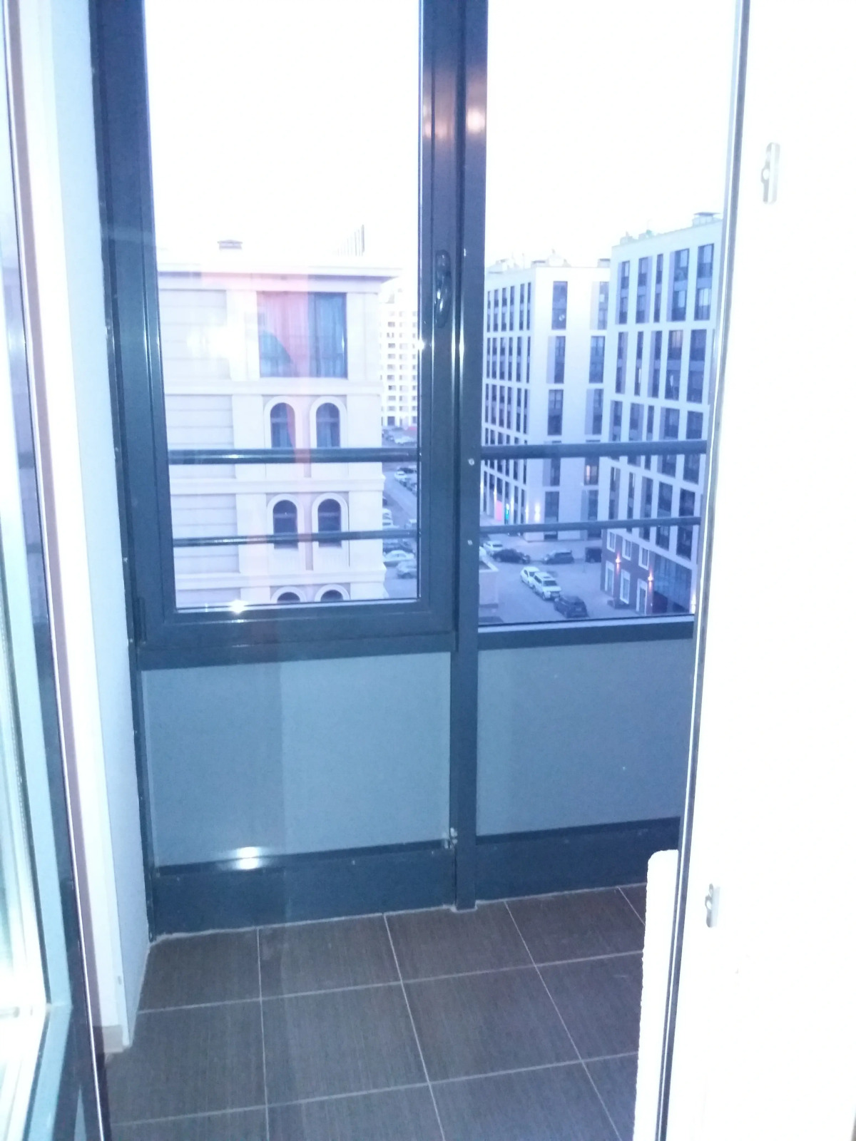 V Spb Na Kremenchugskaja 9k1 Apartments