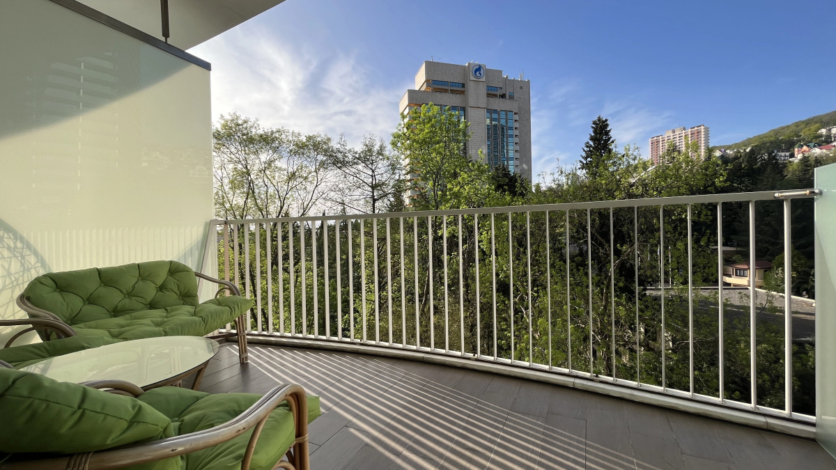 Апартаменты Альфа Гэлакси 8