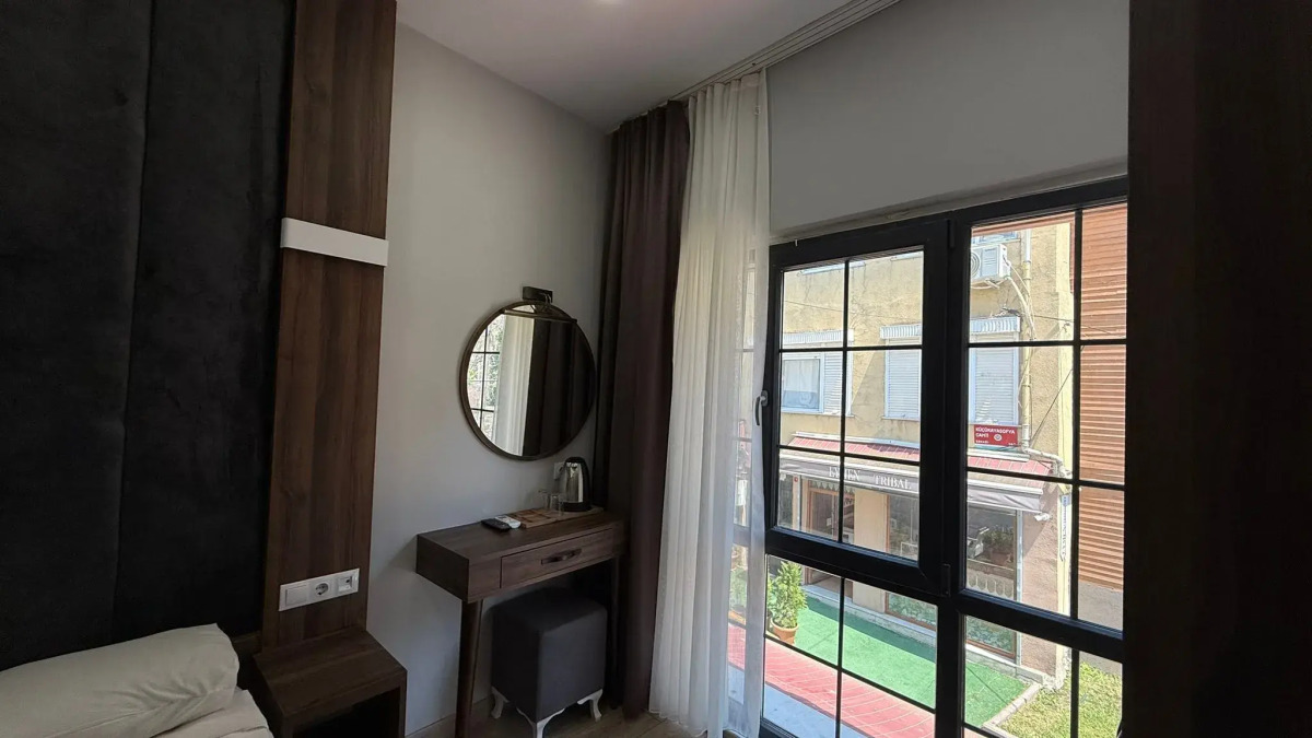 Отель Han Suite