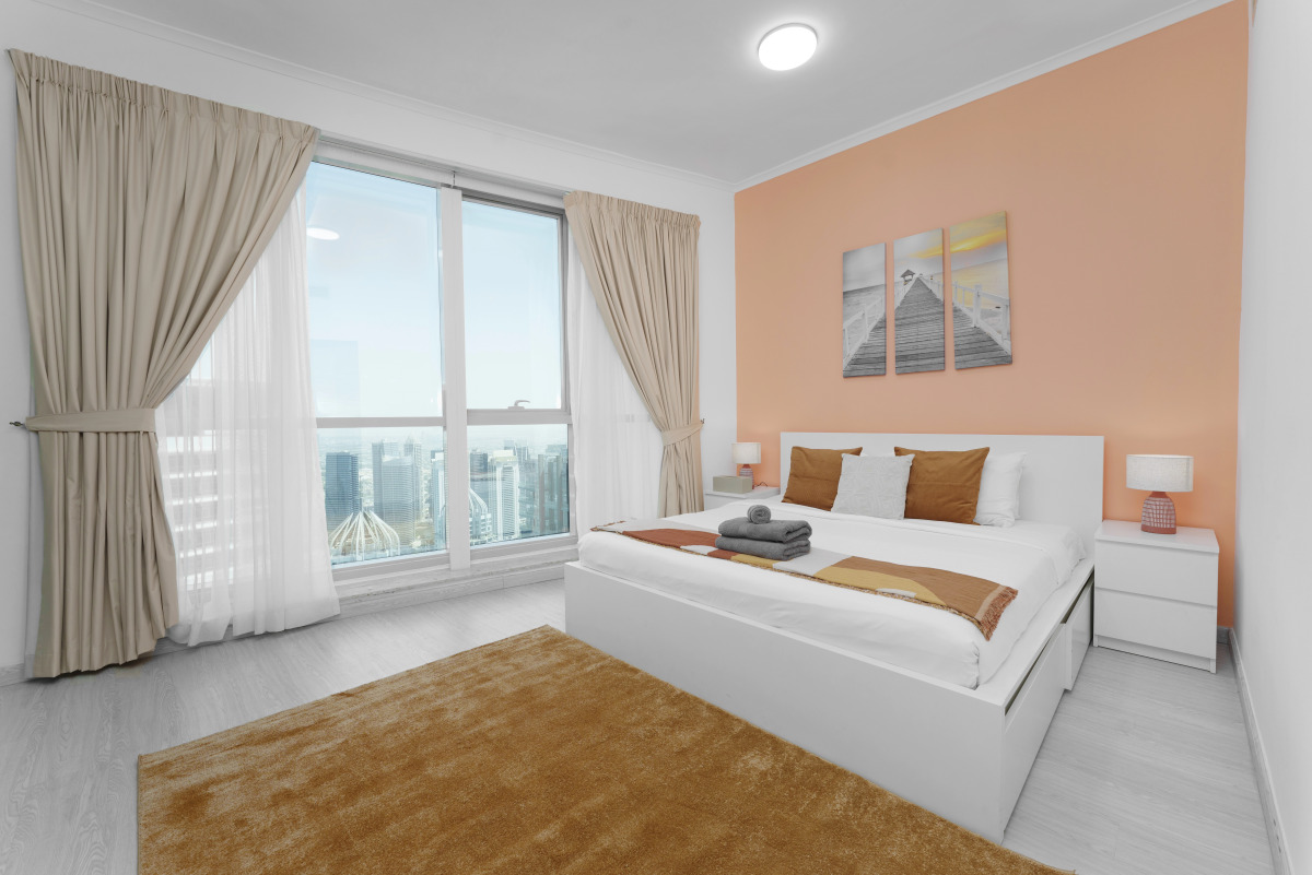 Апартаменты Unique & Stylish High Floor close to Marine Club