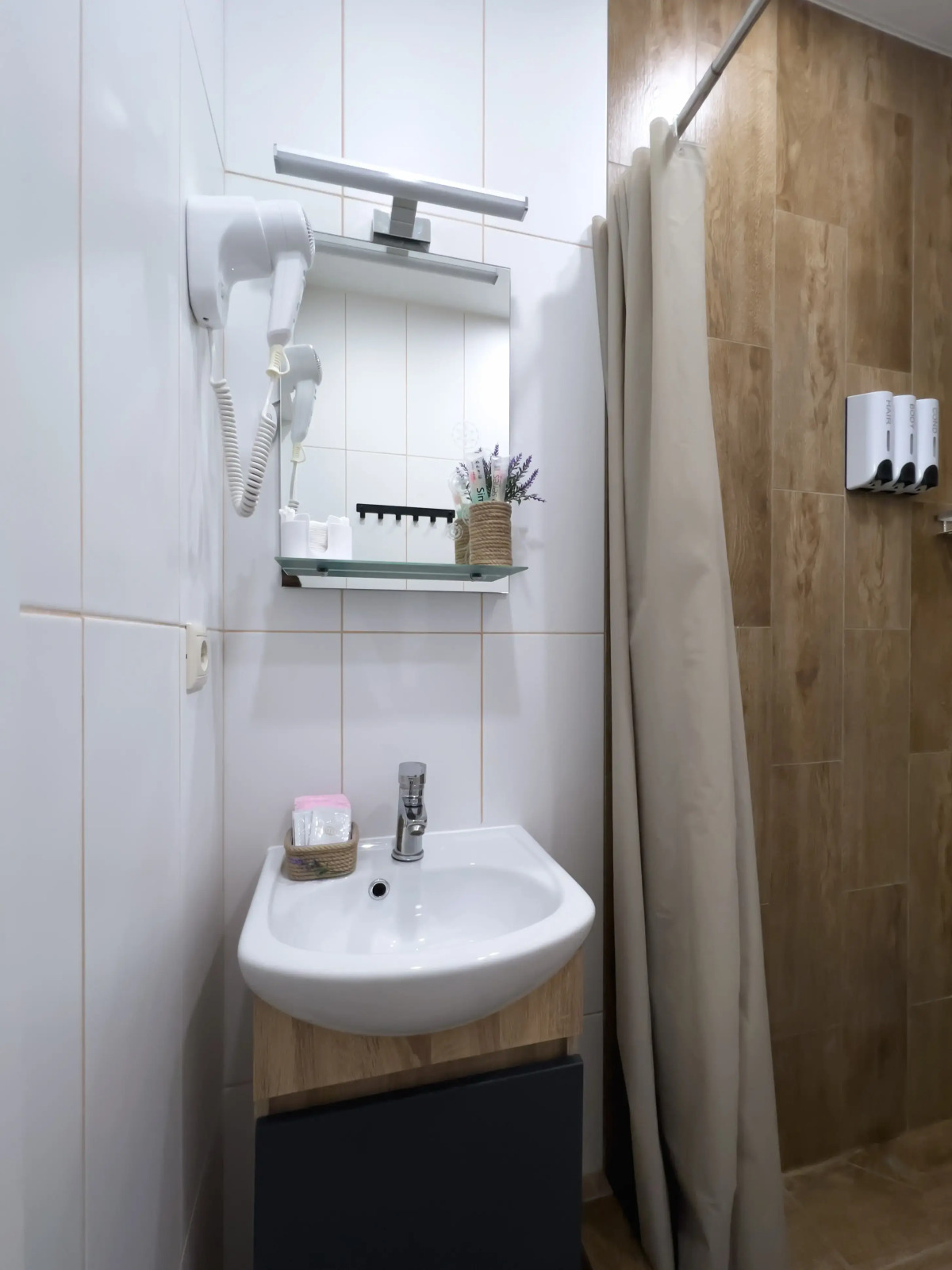 Квартира студия в голубых тонах