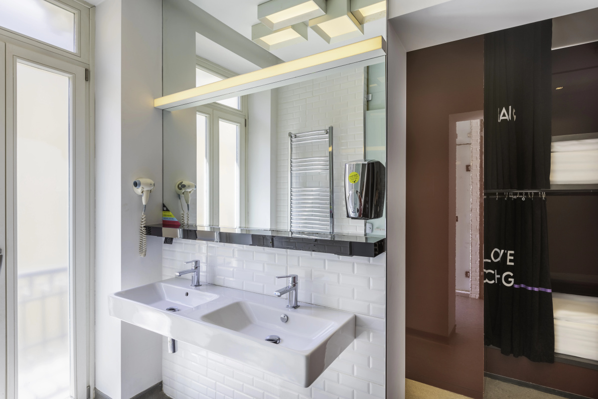 Хостел Wabi Hostels