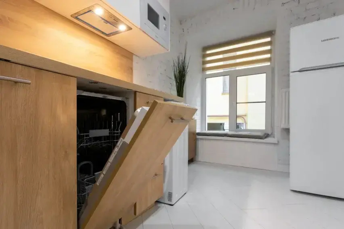 Апартаменты двухкомнатная квартира на Восстания 3-5