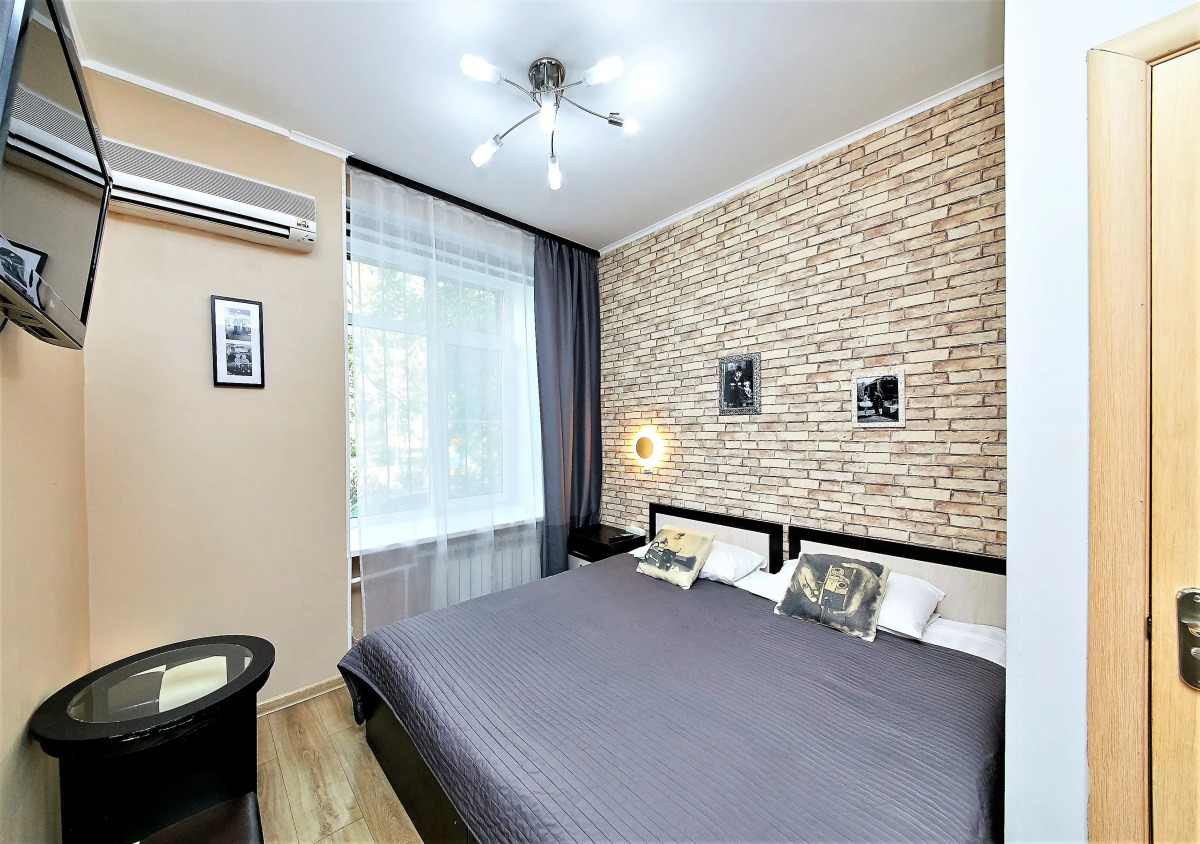 Отель Априори