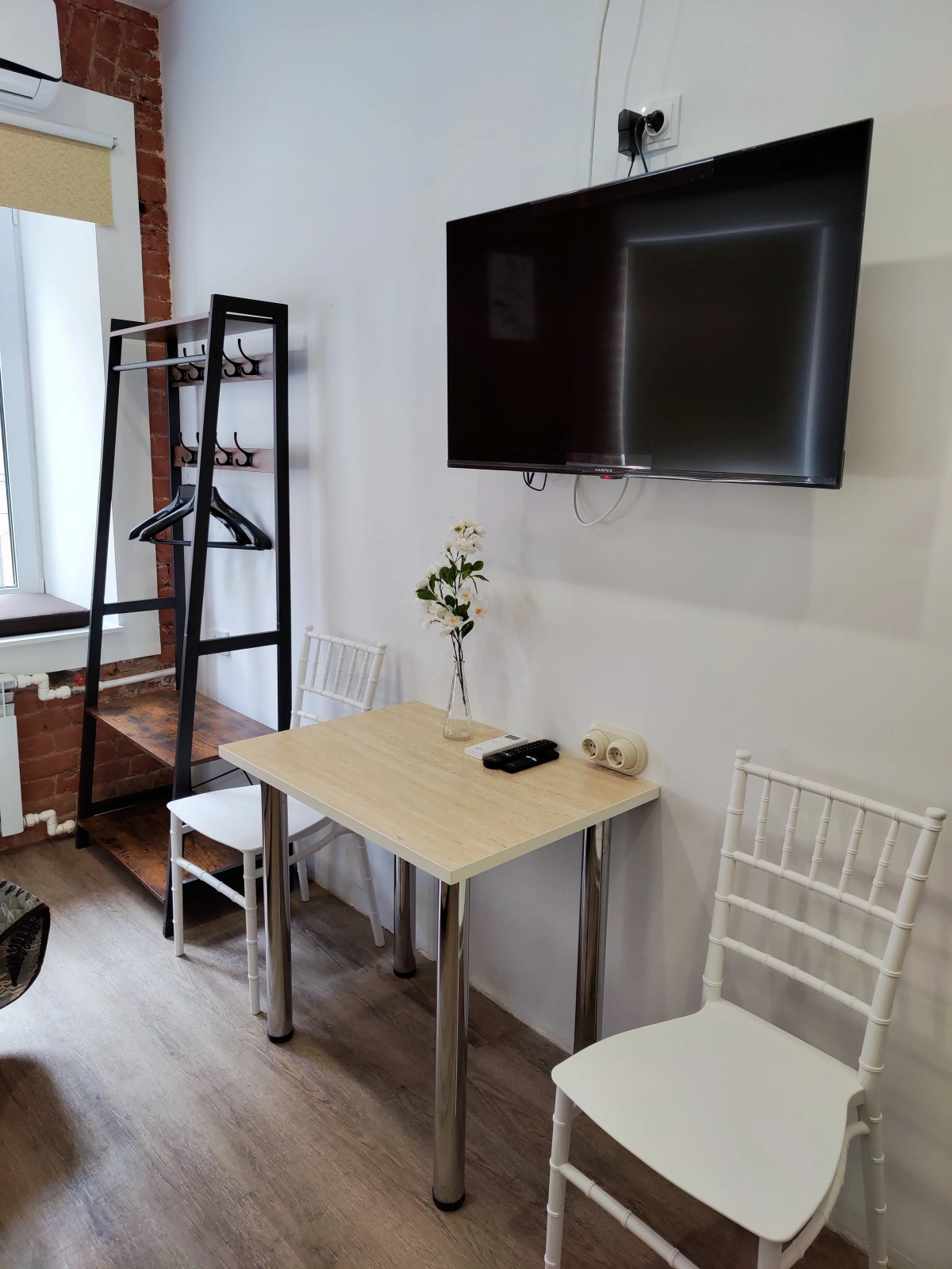 Апартаменты Брикк Y&F 2