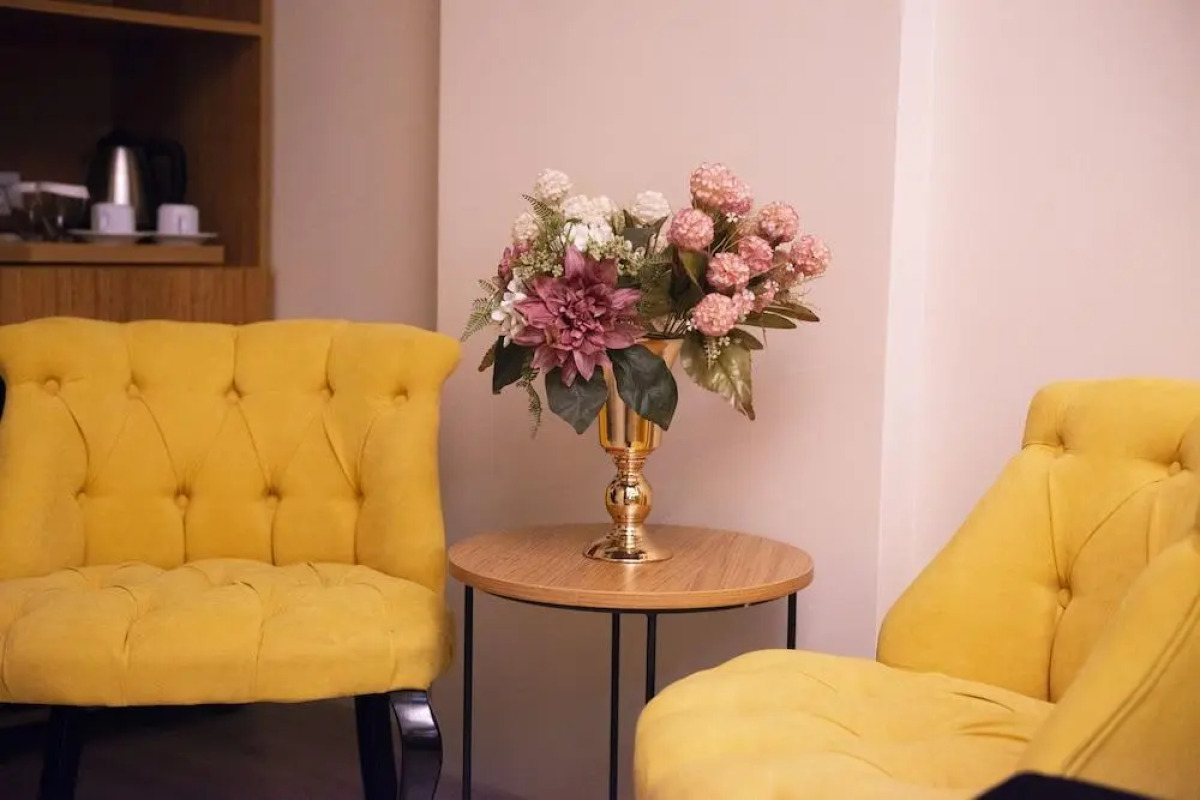 Отель Karamans Sirkeci Suites Hotel