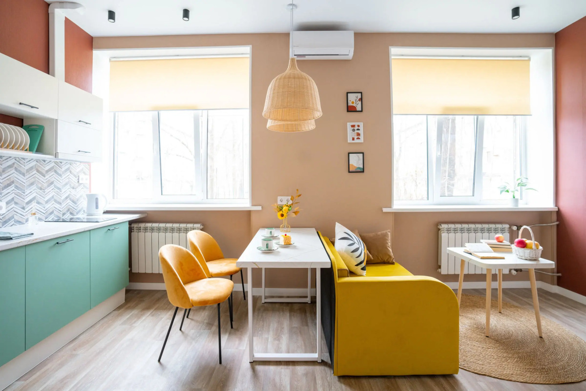 Апартаменты с ярким дизайнерским ремонтом