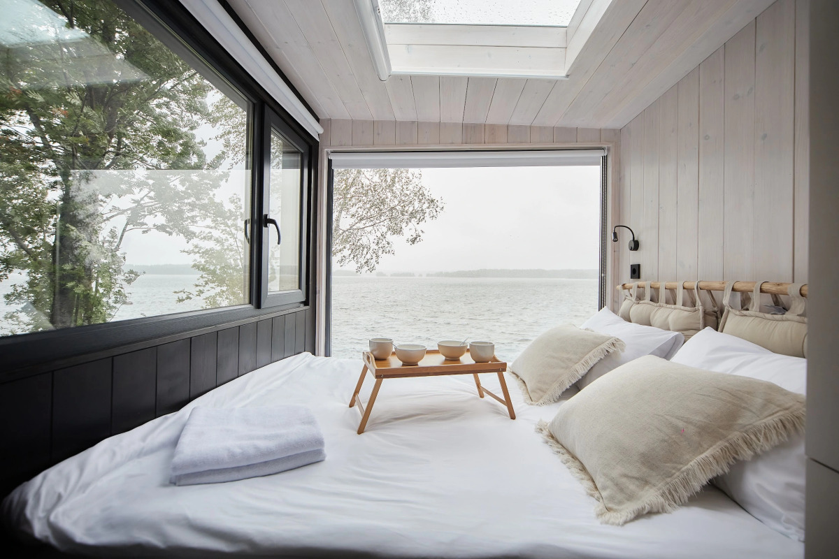 Гостевой дом Дом у озера 4Стихии