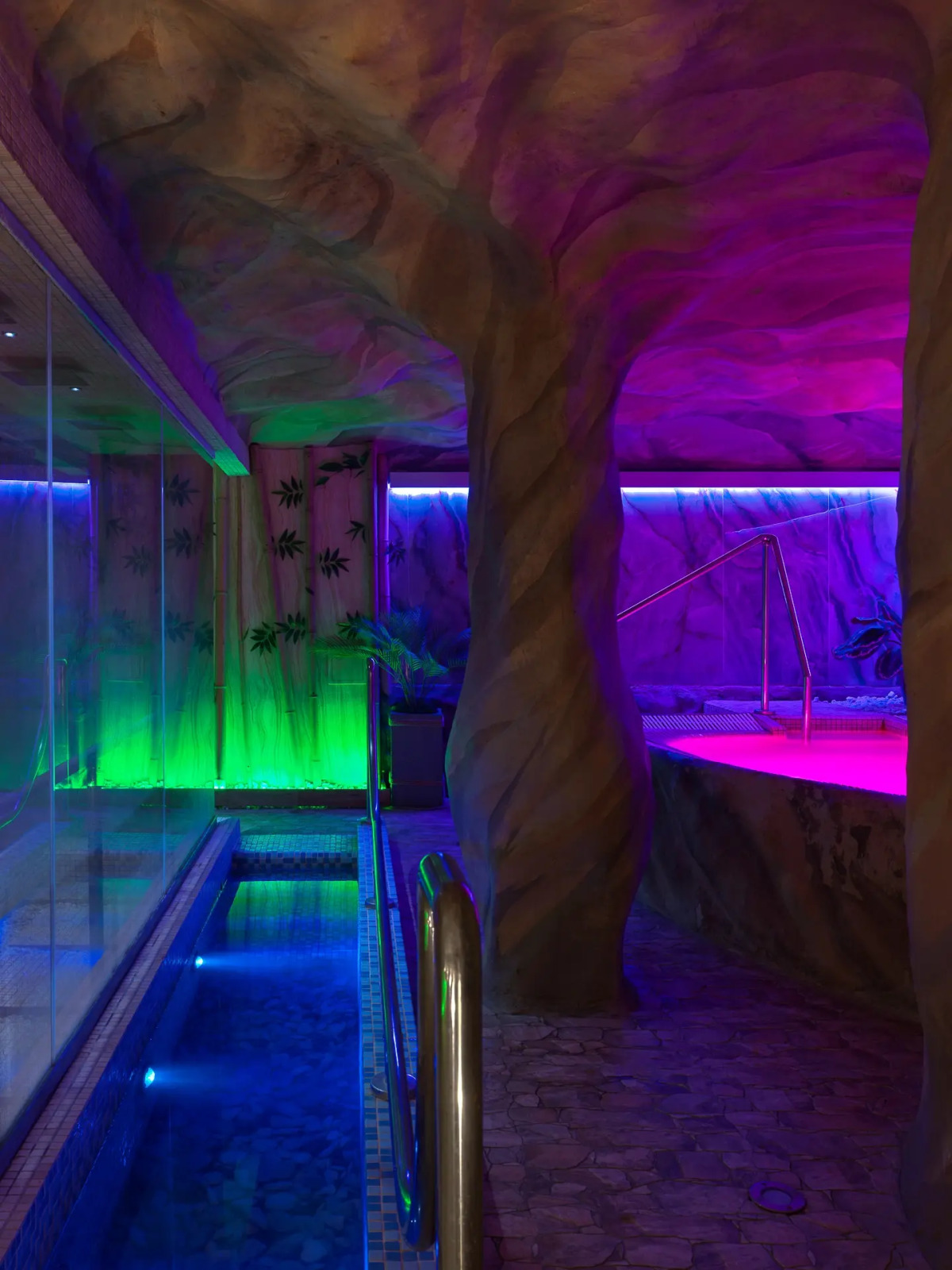 Гостиничный комплекс Dolphin Planet Hotel & SPA