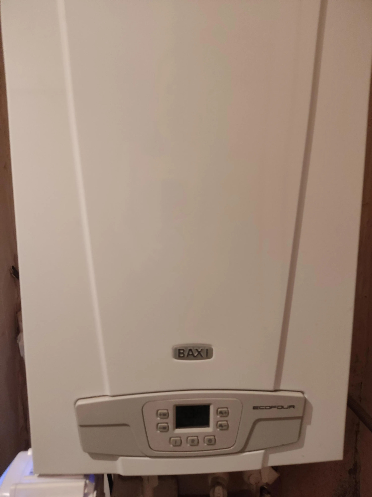 Трехкомнатная квартира в центре на Попцова