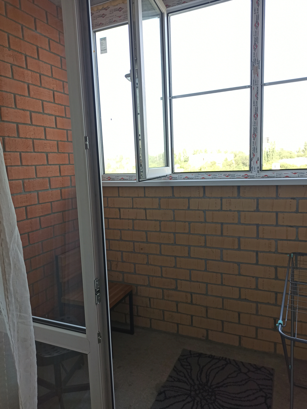 Квартира с видом на пойму реки Царица