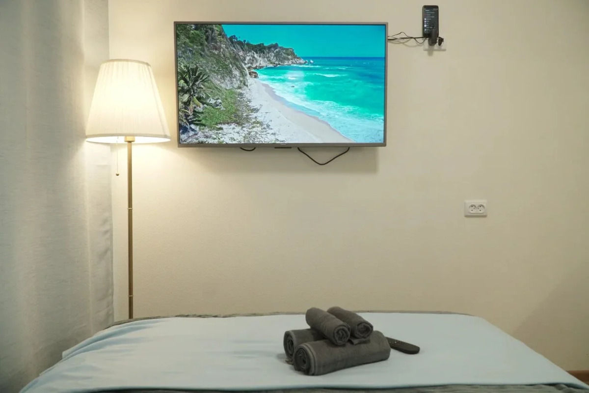 Квартира Серафимовича 1/4-1