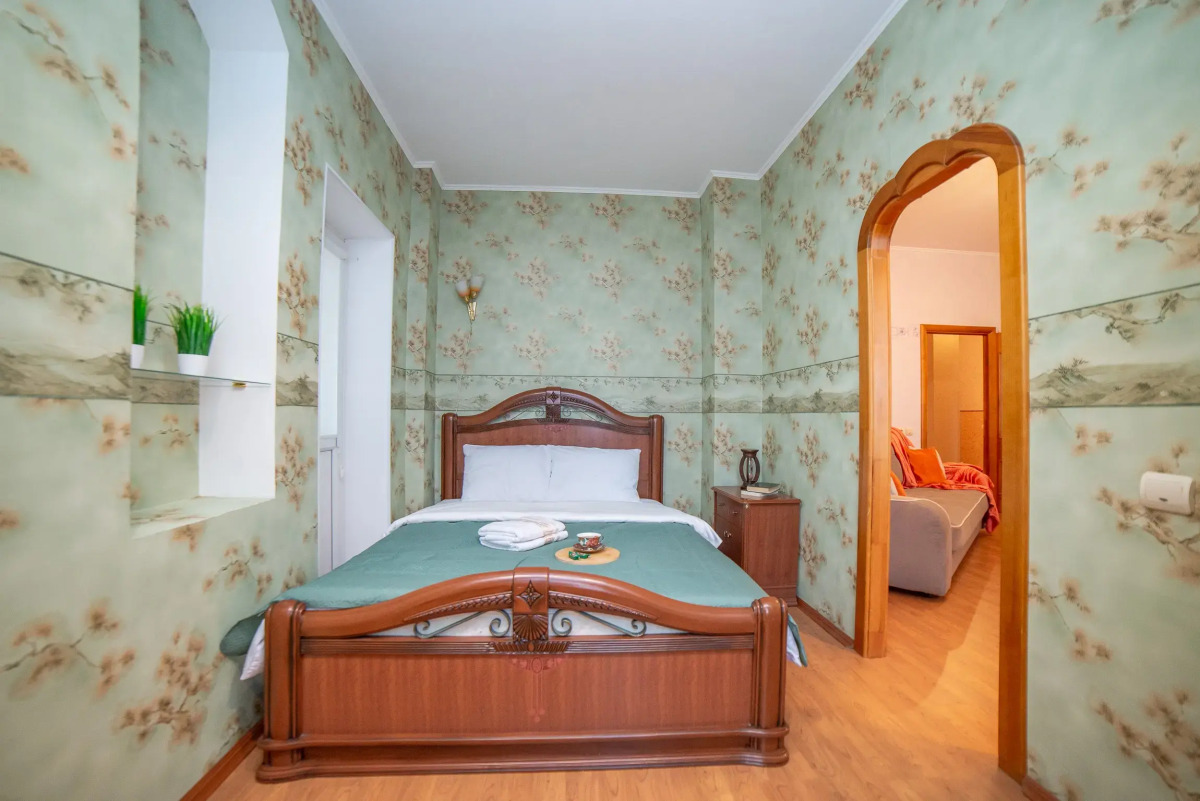 Апартаменты Радищева 12 трехкомнатная