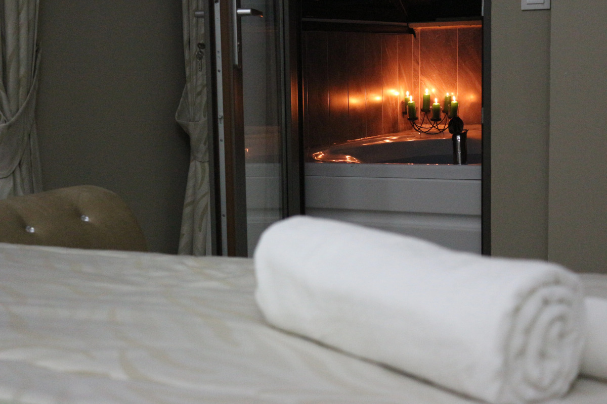 Отель Mic Royal