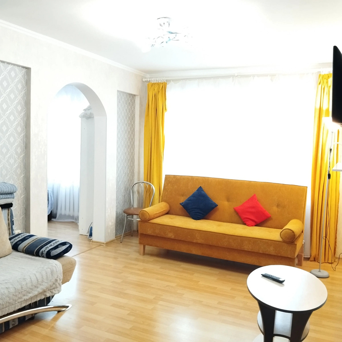 Квартира Двухкомнатная возле центра