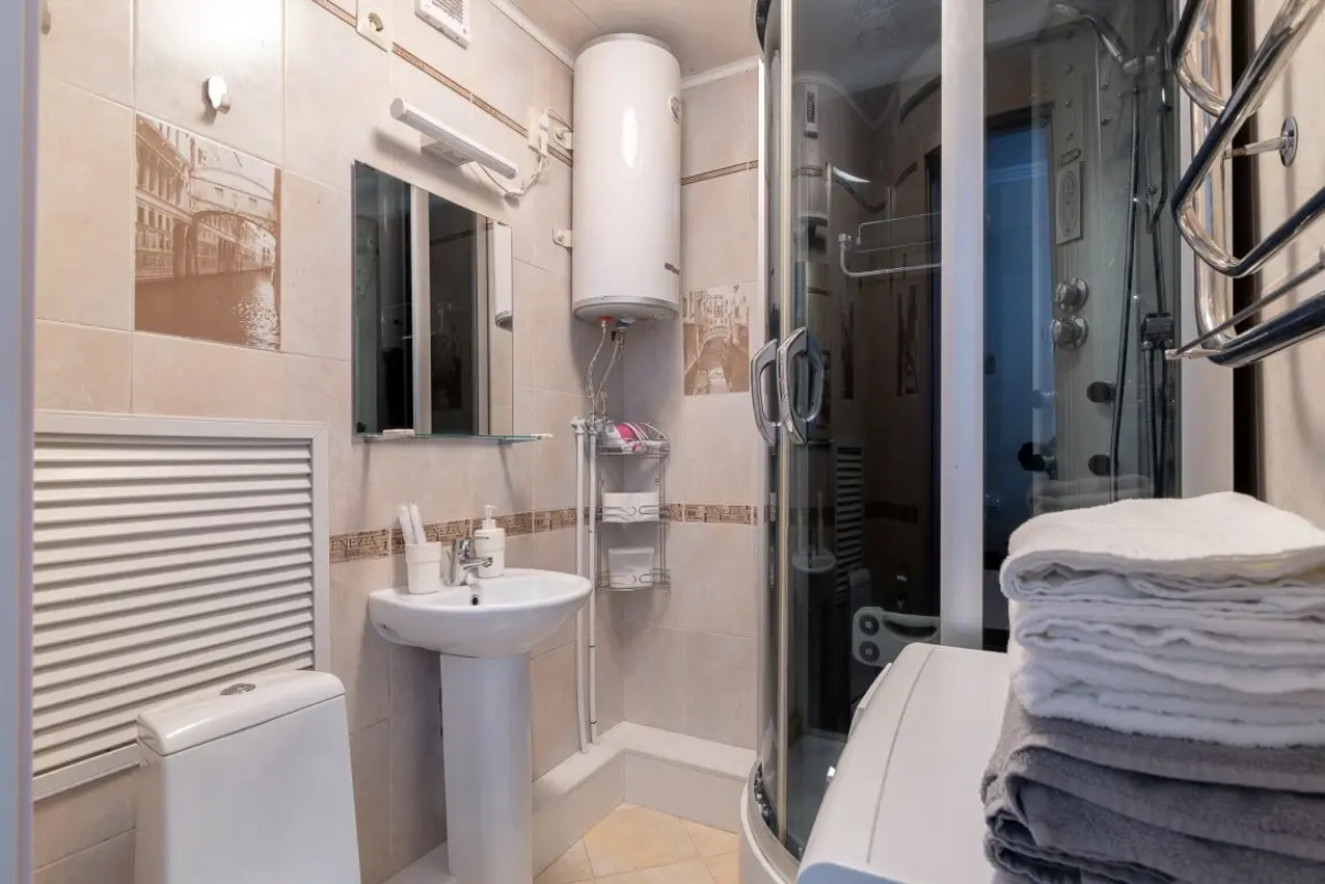 Апартаменты Двухкомнатные с двуспальной кроватью и двумя диванами