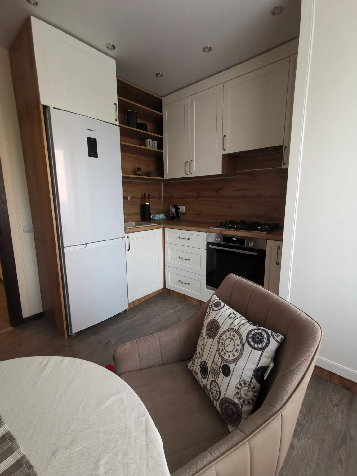 Апартаменты on Yunnatov Lane