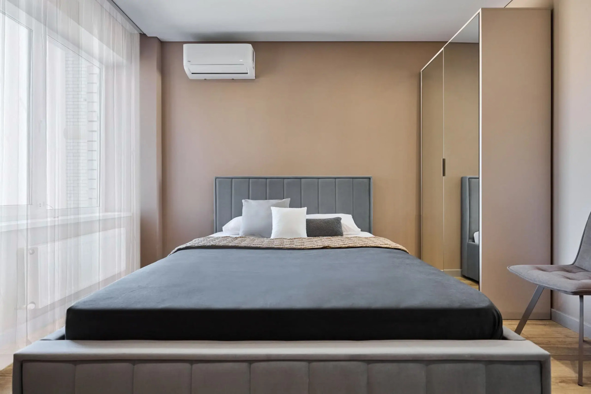 Квартира Двухкомнатная квартира возле центральной больницы