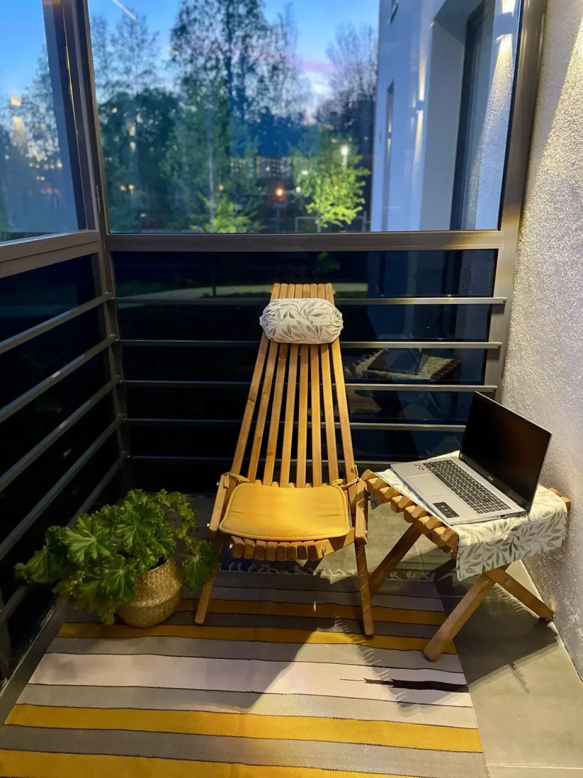 квартира премиум-класса в стиле "эко" с видом на парк и речку