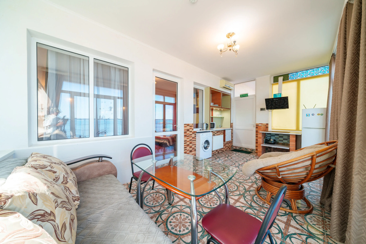 Отель Золотые Пески