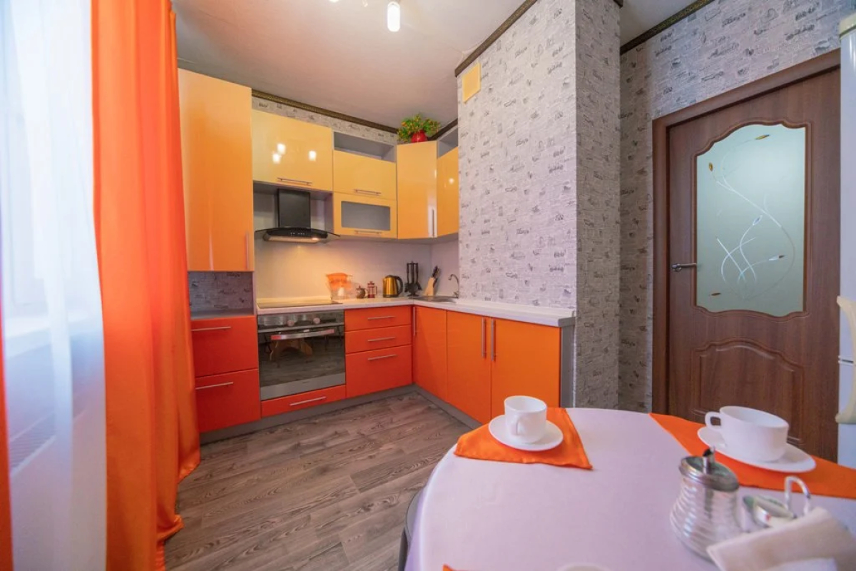 Апартаменты Пять Звёзд с видом на Обь